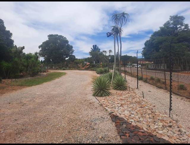 FARM FOR SALE IN EQUESTRIA